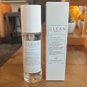 Clean- Reserve Elderflower Mist - Hydrating Facial Mist